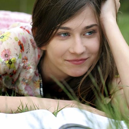 Daniela Collins Photo 27