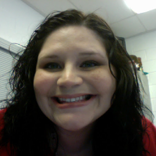 Stephanie Yancey Photo 27