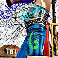 Adrienne Robinson Photo 27