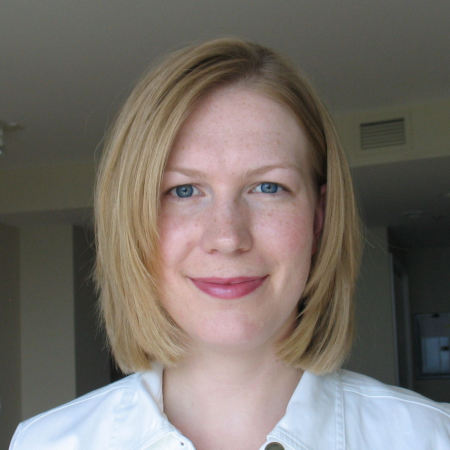 Michelle Yates Photo 13