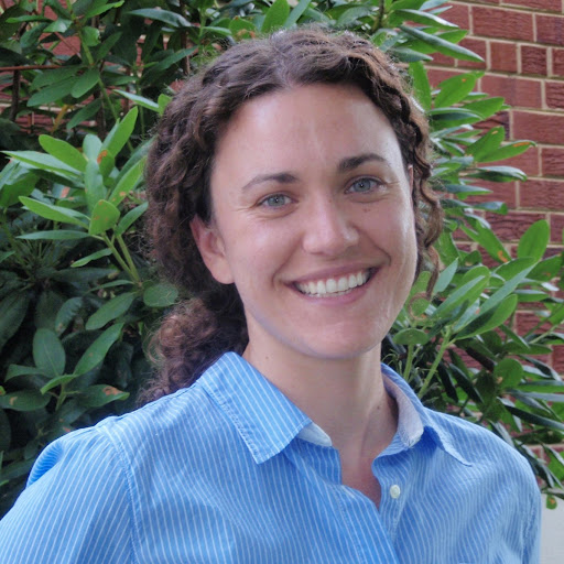 Ellen Vaughan Photo 32