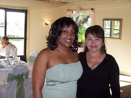 Tonya Plummer Photo 5