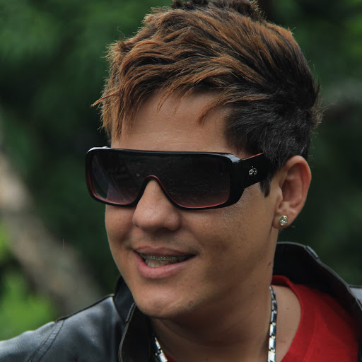 Frank Melo Photo 14