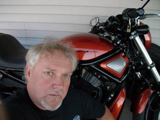 Dave Luce Photo 8