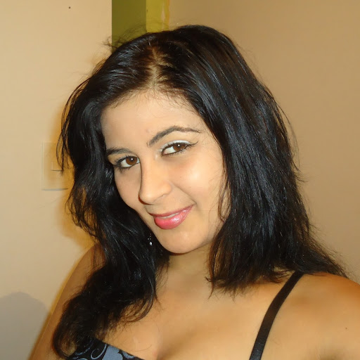 Sarah Romero Photo 46