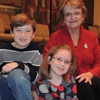 Linda Ray Photo 16