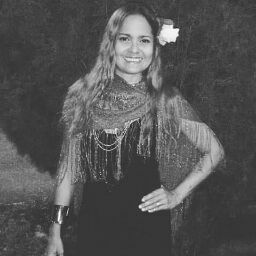 Monica Alonzo Photo 9