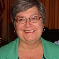 Mary Cromwell Photo 30