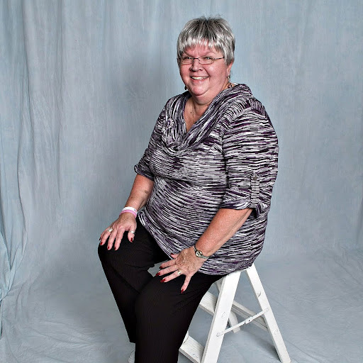 Mary Falcone Photo 10