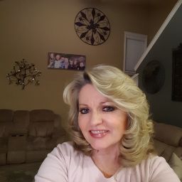 Cindy Nielsen Photo 35