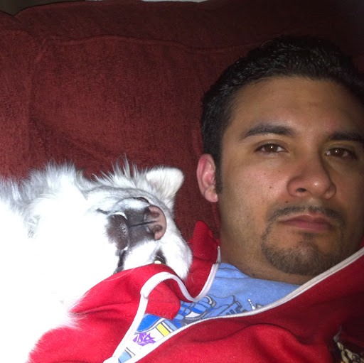 Victor Ramirez Photo 27