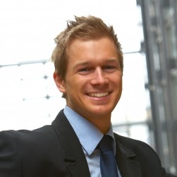 Robert Mcleod Photo 14