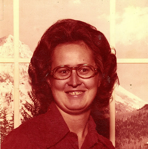 Linda Glisson Photo 6