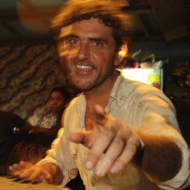 Lee Cummings Photo 11