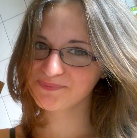 Michelle Sebastian Photo 36
