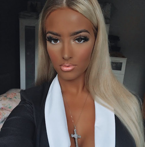 Elise Hall Photo 31