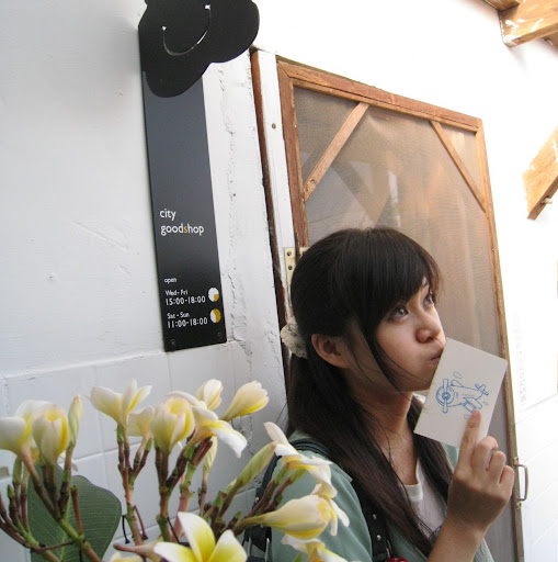 Sandra Lin Photo 49