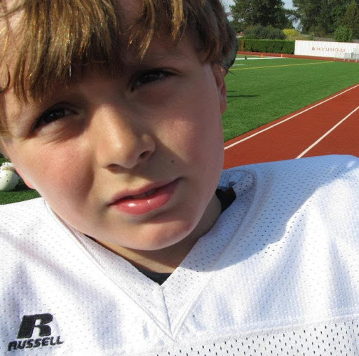 Max Ingram Photo 4