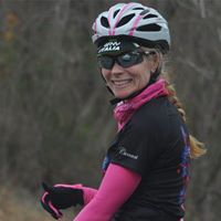 Adrienne Carey Photo 15