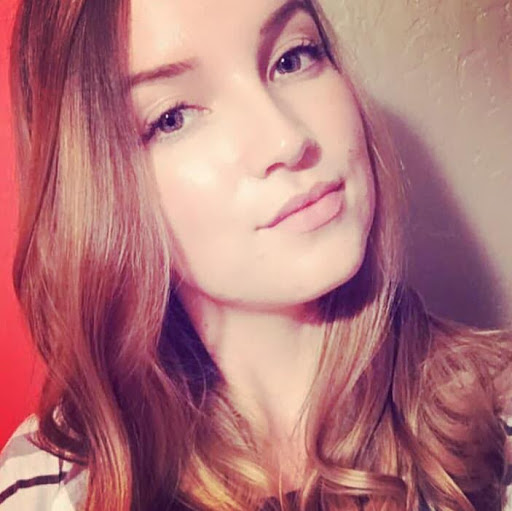 Sarah Skinner Photo 31