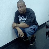 Curtis Lowe Photo 17