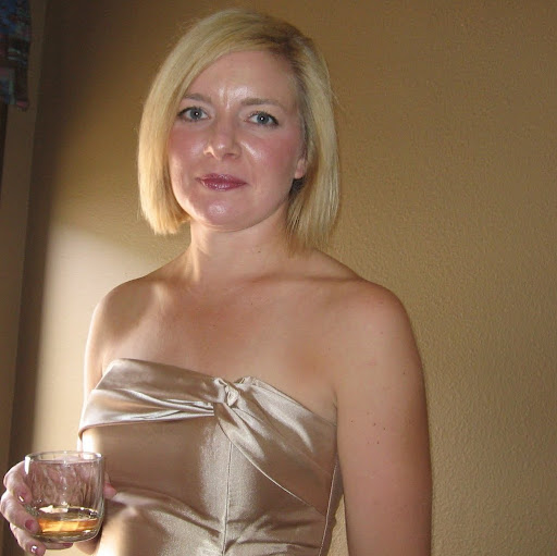 Anne Hay Photo 19