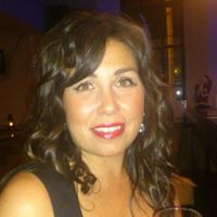 Alison Matthews Photo 32