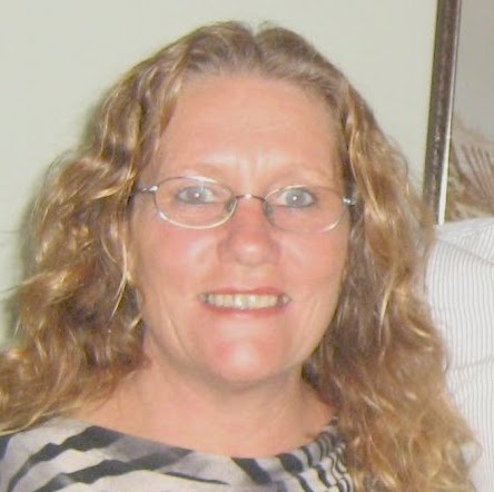 Debbie Bloom Photo 37