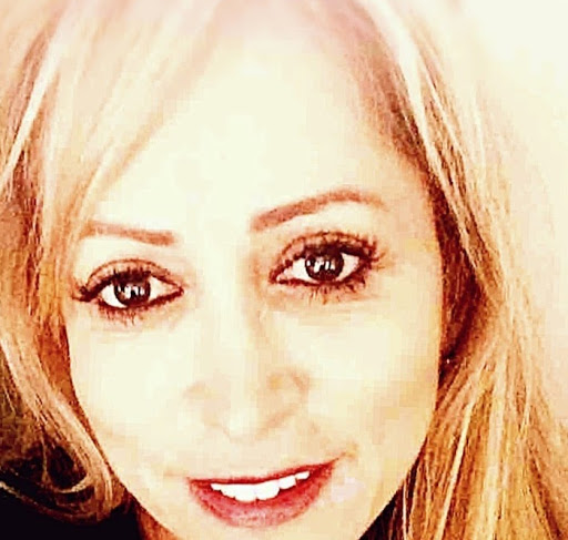 Lydia Maldonado Photo 37