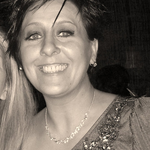 Sandra Healy Photo 32