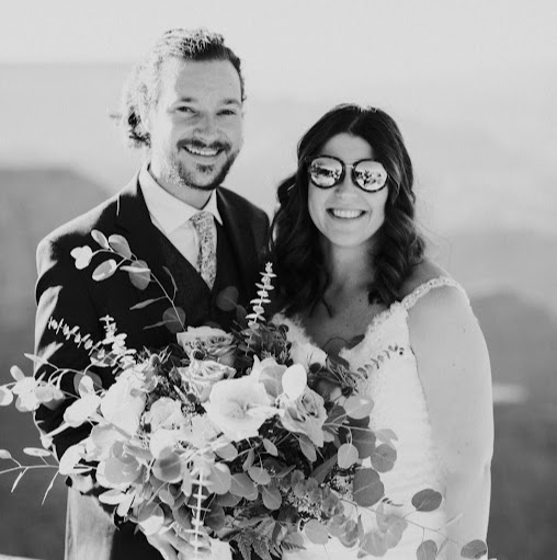 Amanda Johnston Photo 46