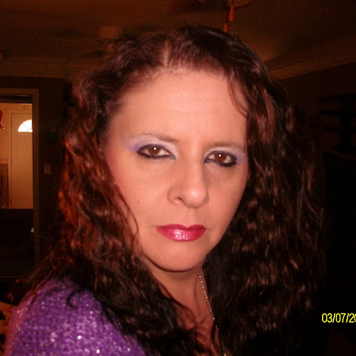Deborah Willoughby Photo 19