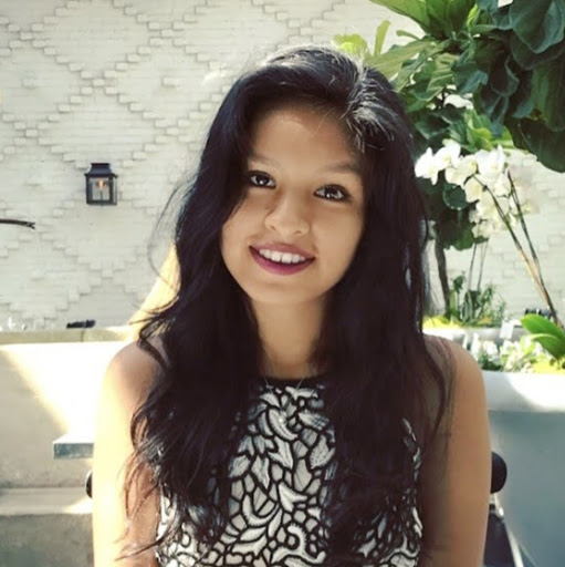 Sara Cardenas Photo 17