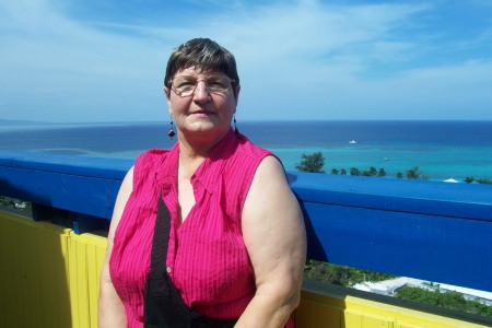 Paula Taylor Photo 23