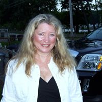 Janet High Photo 9