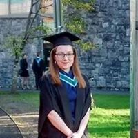 Stephanie Reilly Photo 35
