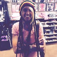 Tara Blevins Photo 15