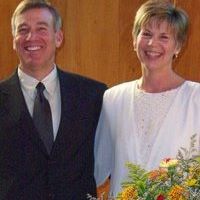 Laurie Gray Photo 15
