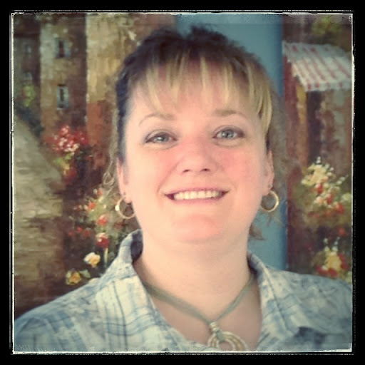Julie Davidson Photo 14