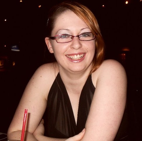 Kristin Phillips Photo 27