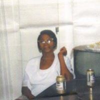 Minnie Warren Photo 15