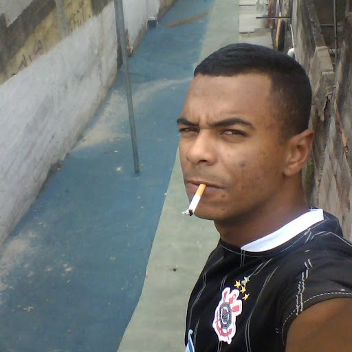 Michael Vieira Photo 46