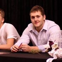 Derek Tuttle Photo 6