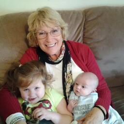Patricia Bergen Photo 5