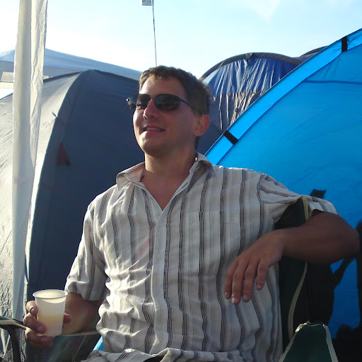 Nicholas Nielsen Photo 28