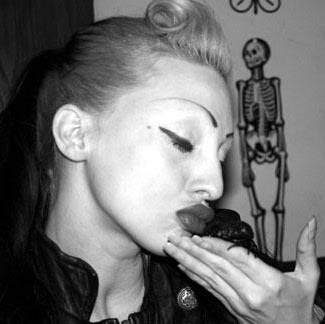 Brandie Bayless Photo 2