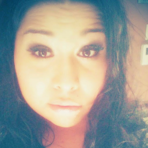 Sarah Hernandez Photo 9