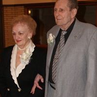 Mary Kenny Photo 17