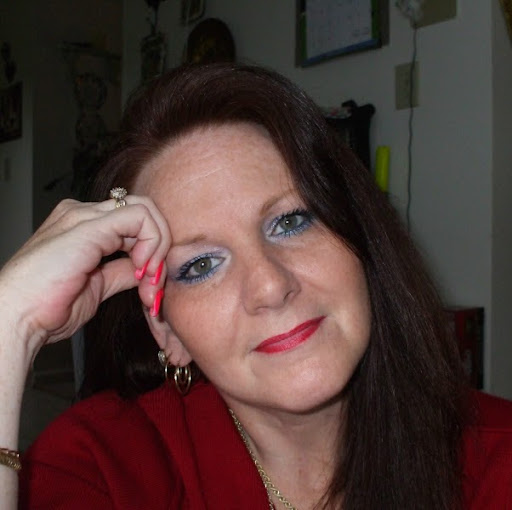 Connie Reeves Photo 3