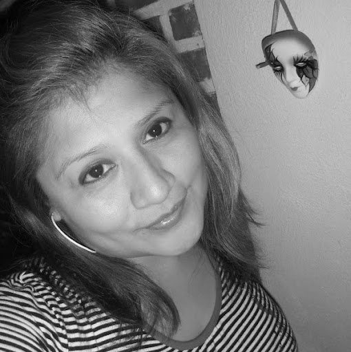 Nancy Nino Photo 24